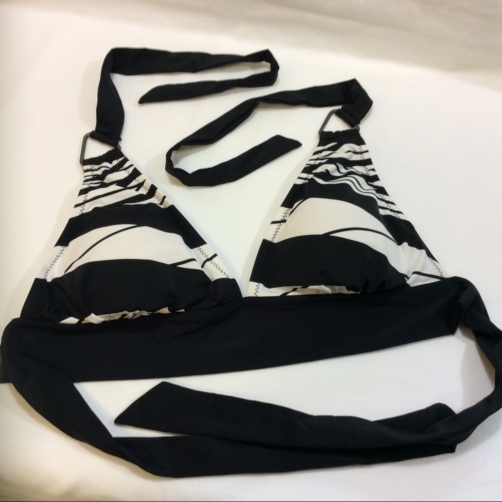 EVERYDAY SUNDAY BLACK WHITE BIKINI TOP SZ 6 EUC